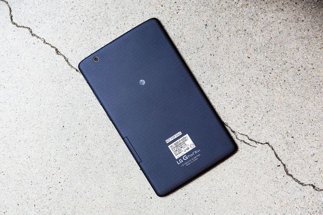 Обзор LG G Pad X 8.0: обычный планшет или идеальная читалка?